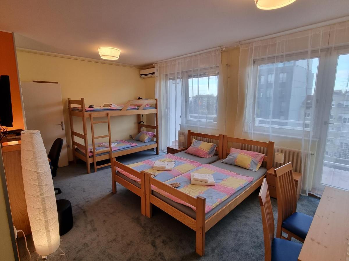 Spirit Hostel And Apartments Belgrade Exterior photo
