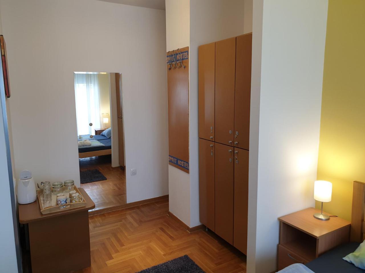 Spirit Hostel And Apartments Belgrade Exterior photo