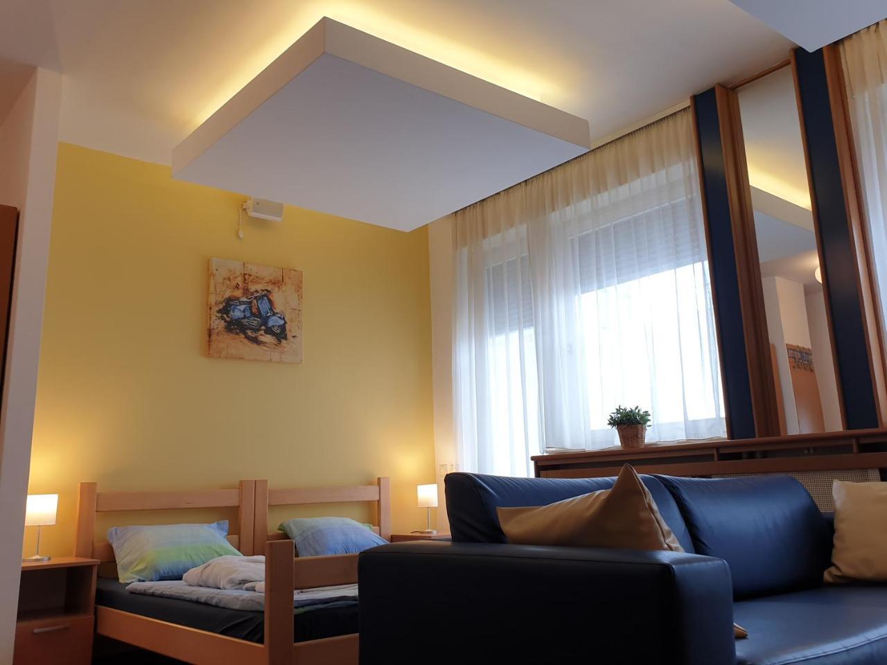 Spirit Hostel And Apartments Belgrade Exterior photo